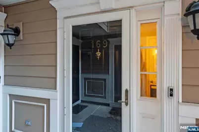 169 Price Court 169 #169, West New York, NJ 07093 - Photo 3