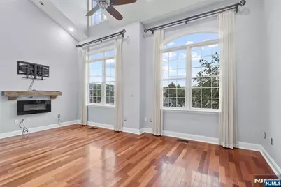 169 Price Court 169 #169, West New York, NJ 07093 - Photo 7