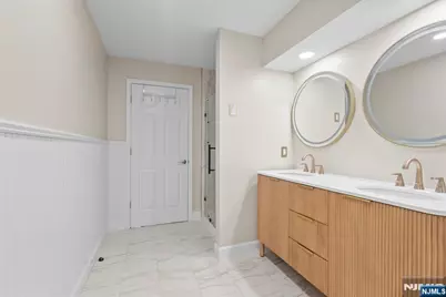 169 Price Court 169 #169, West New York, NJ 07093 - Photo 19
