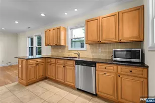 27 Milton St, Cresskill, NJ 07626 - Photo 7