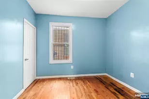 681 11th St, Newark, NJ 07103 - Photo 5