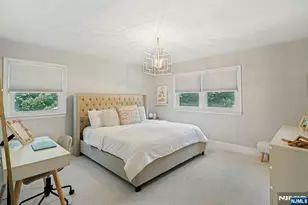247 Oldwoods Rd, Franklin Lakes, NJ 07417 - Photo 15