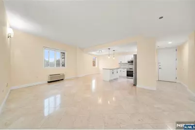 399 11th 206 #206, Palisades Park, NJ 07650 - Photo 5