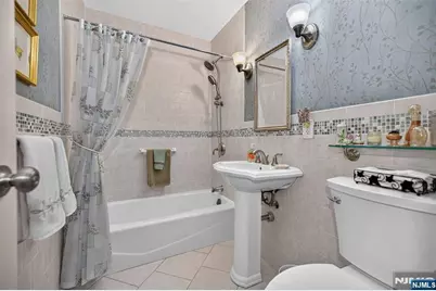 2100 Linwood Avenue 19B #19B, Fort Lee, NJ 07024 - Photo 11
