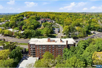 415 Claremont Avenue C004A #C004A, Montclair, NJ 07042 - Photo 33
