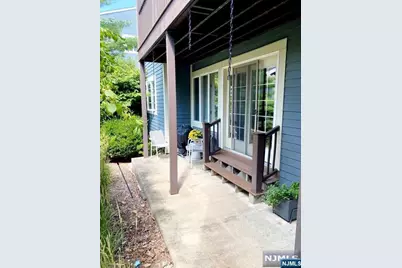 166 Surrey Court 166 #166, Ramsey, NJ 07446 - Photo 3