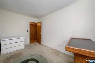 94 Van Buren St, Newark, NJ 07105 - Photo 31