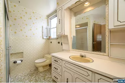 94 Van Buren Street, Newark, NJ 07105 - Photo 27