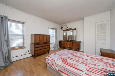 94 Van Buren Street, Newark, NJ 07105 - Photo 29