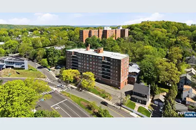 415 Claremont Avenue C004A #C004A, Montclair, NJ 07042 - Photo 33