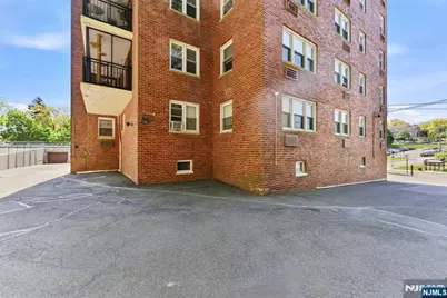 415 Claremont Avenue C004A #C004A, Montclair, NJ 07042 - Photo 25