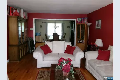12 Wolfe Drive, Wanaque, NJ 07465 - Photo 5