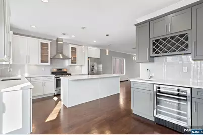 85 Washington Avenue 85 #85, Cliffside Park, NJ 07010 - Photo 7