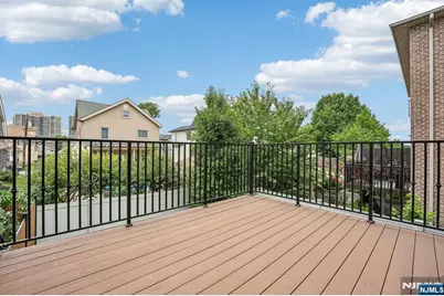 85 Washington Avenue 85 #85, Cliffside Park, NJ 07010 - Photo 13