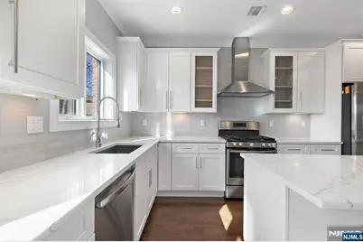 85 Washington Avenue 85 #85, Cliffside Park, NJ 07010 - Photo 5