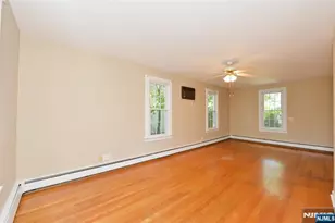 209 Merritt Ave, Bergenfield, NJ 07621 - Photo 5
