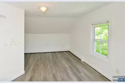 209 Merritt Avenue, Bergenfield, NJ 07621 - Photo 29