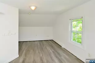 209 Merritt Ave, Bergenfield, NJ 07621 - Photo 29