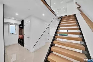 255 Morningside Ave, Cliffside Park, NJ 07010 - Photo 39