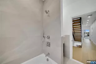 255 Morningside Ave, Cliffside Park, NJ 07010 - Photo 37