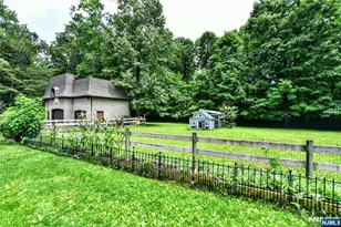 21 Baldwin Rd, Saddle River, NJ 07458 - Photo 47