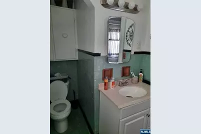 313 Madison Street, Carlstadt, NJ 07072 - Photo 7