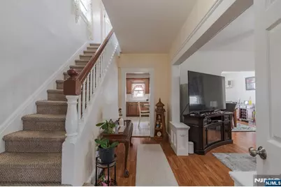 334 Travers Place, Lyndhurst Township, NJ 07071 - Photo 7