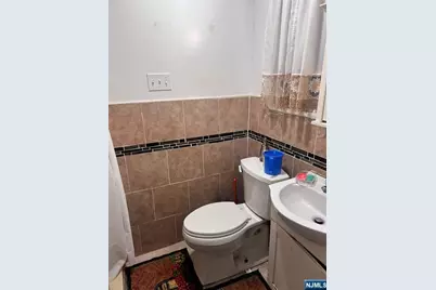 141 Kearney Street, Paterson, NJ 07522 - Photo 11