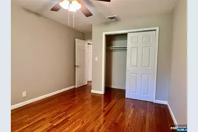 2240 Jones Road, Fort Lee, NJ 07024 - Photo 15