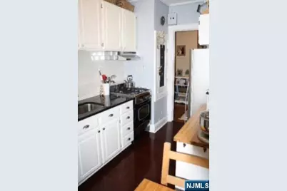 275 Engle D2 #D2, Englewood, NJ 07631 - Photo 9