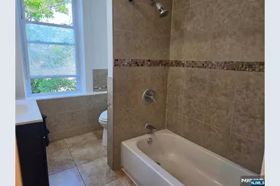 283 Paterson Avenue 2 #2, East Rutherford, NJ 07073 - Photo 15