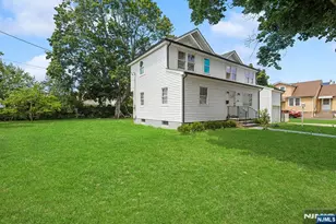 65 Woodward St, Saddle Brook Township, NJ 07663 - Photo 3