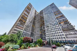300 Winston L22, Cliffside Park, NJ 07010 - Photo 1