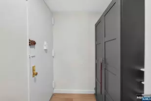 300 Winston L22, Cliffside Park, NJ 07010 - Photo 3
