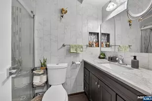 300 Winston L22, Cliffside Park, NJ 07010 - Photo 21