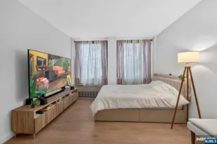 300 Winston L22, Cliffside Park, NJ 07010 - Photo 23