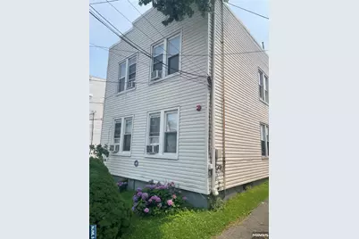 122-124 Buffalo Avenue 4 #4, Paterson, NJ 07503 - Photo 1