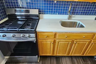 1700 Kennedy Blvd 55, Union City, NJ 07087 - Photo 5