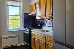 1700 Kennedy Blvd 55, Union City, NJ 07087 - Photo 3