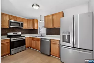 216-218 New St, Orange, NJ 07050 - Photo 3