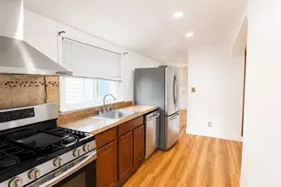 544 Linden Ave 1, Teaneck Township, NJ 07666 - Photo 1