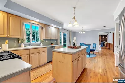 6 Meester Street, Mahwah, NJ 07430 - Photo 11