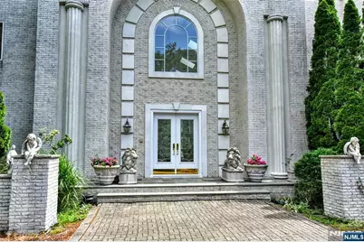 20 Burning Hollow Road, Saddle River, NJ 07458 - Photo 3