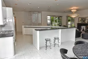 20 Burning Hollow Rd, Saddle River, NJ 07458 - Photo 15