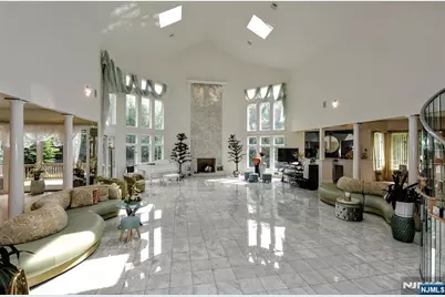 20 Burning Hollow Road, Saddle River, NJ 07458 - Photo 3