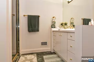 20 Burning Hollow Rd, Saddle River, NJ 07458 - Photo 25