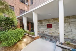 208 Anderson Street N6B, Hackensack, NJ 07601 - Photo 31