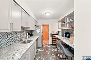 208 Anderson Street N6B, Hackensack, NJ 07601 - Photo 3