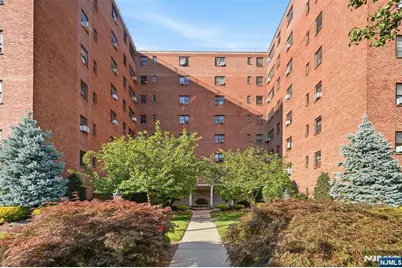 208 Anderson Street N6B #N6B, Hackensack, NJ 07601 - Photo 29