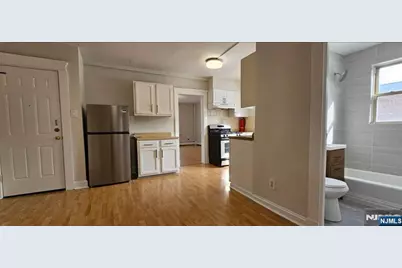 502 Broad Avenue, Ridgefield, NJ 07657 - Photo 7